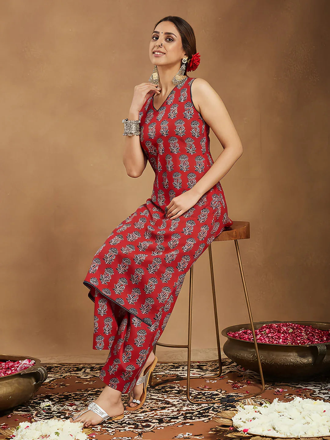 Janasya Women's Maroon Pure Cotton Floral Printed Straight Kurta Pant Set