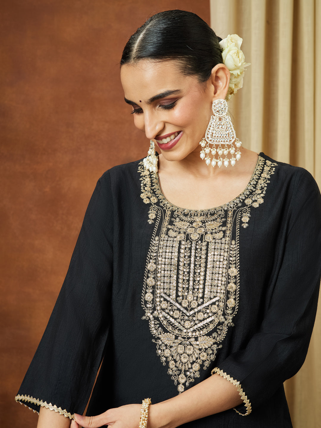 Janasya Women's Black Silk Blend Zari Yoke Embroidered Straight Kurta - qivii