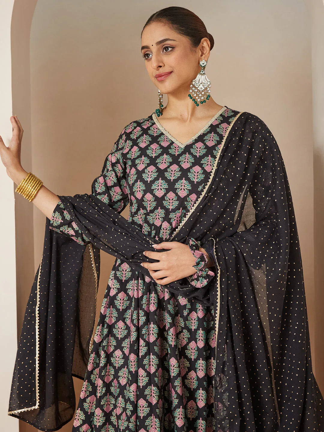 Janasya Women's Black Rayon Foil Printed Anarkali Kurta Set