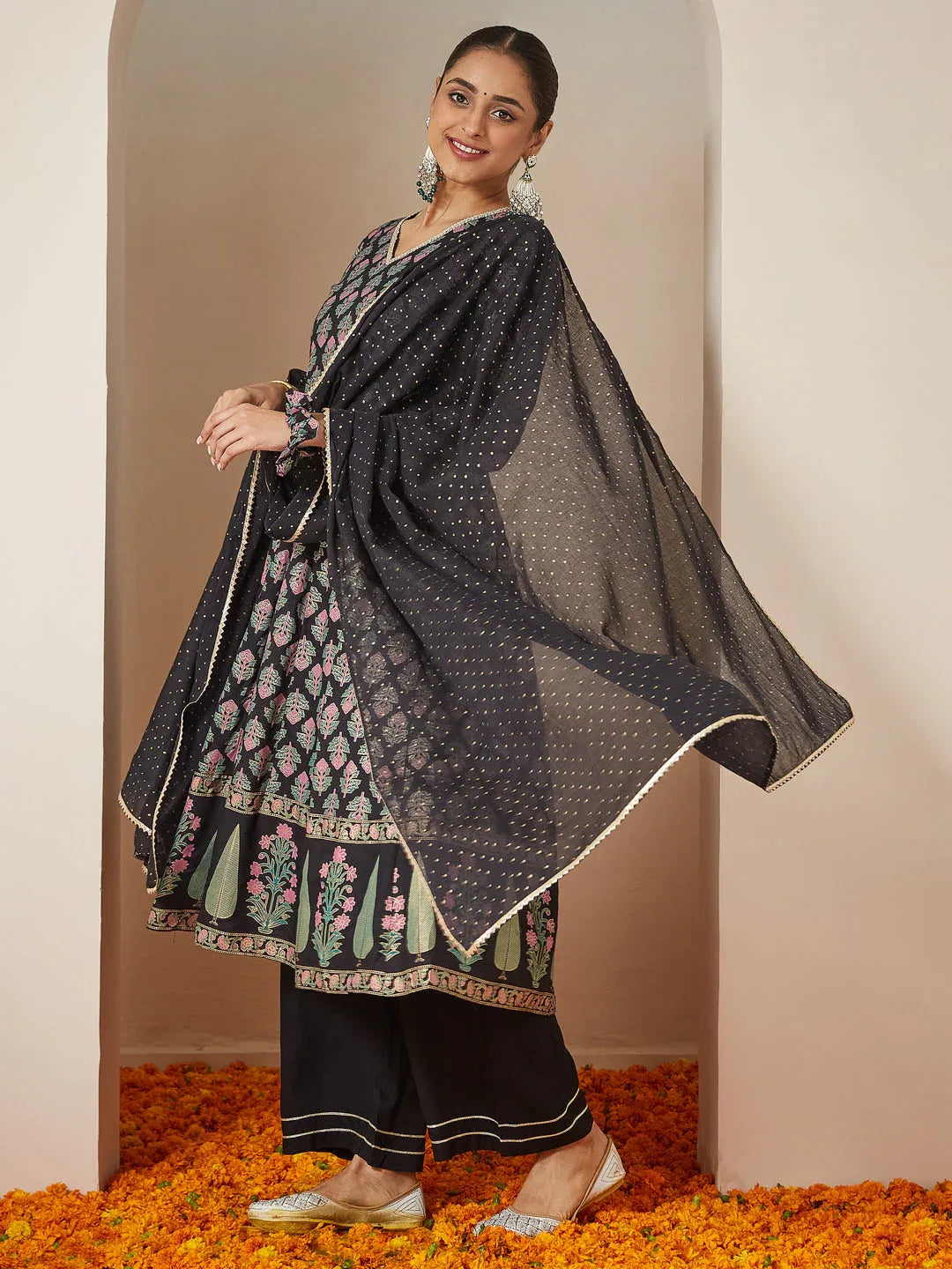 Janasya Women's Black Rayon Foil Printed Anarkali Kurta Set
