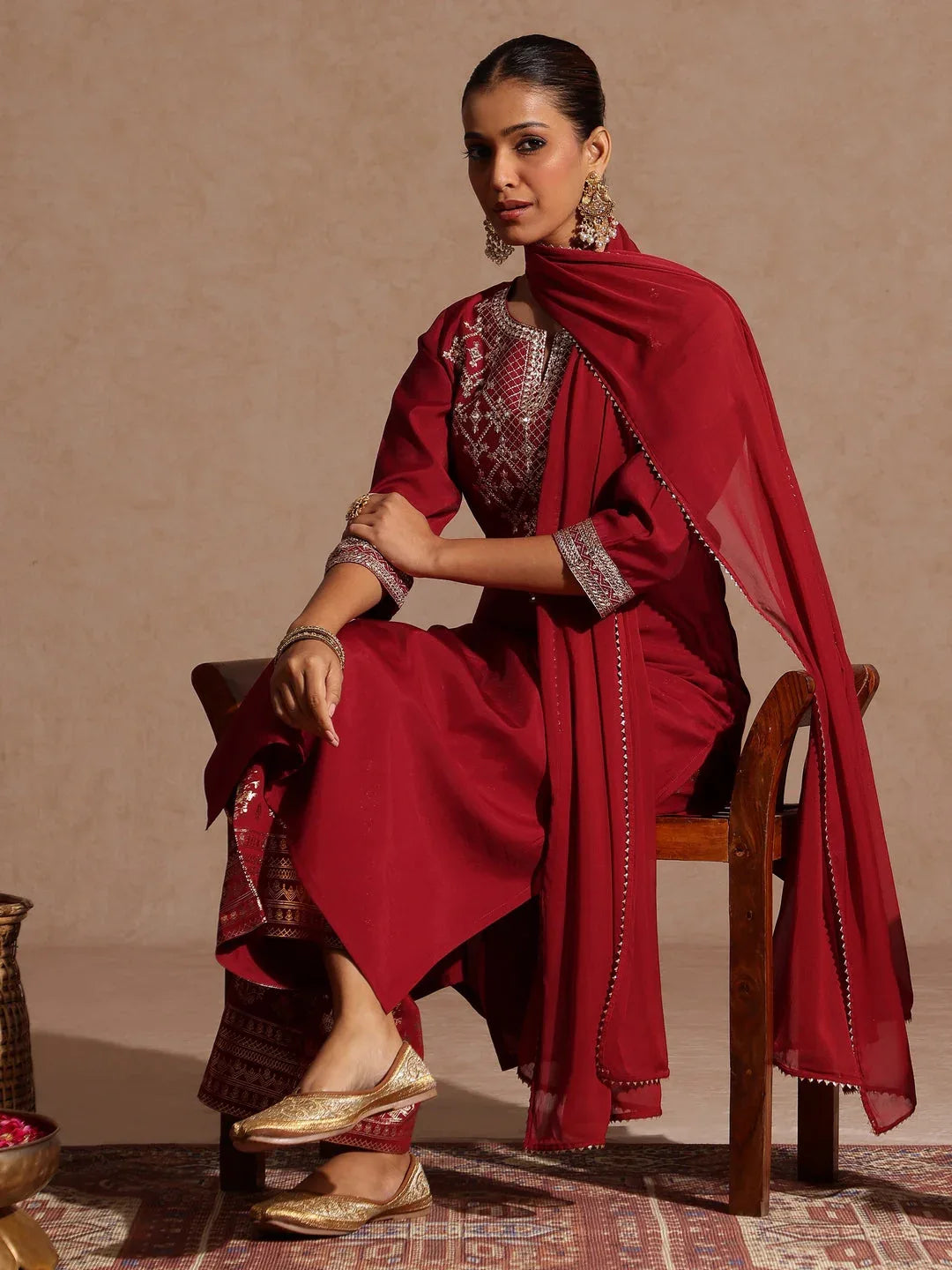 Janasya Women's Maroon Chanderi Silk Zari Embroidered Gold Printed Straight Kurta Set