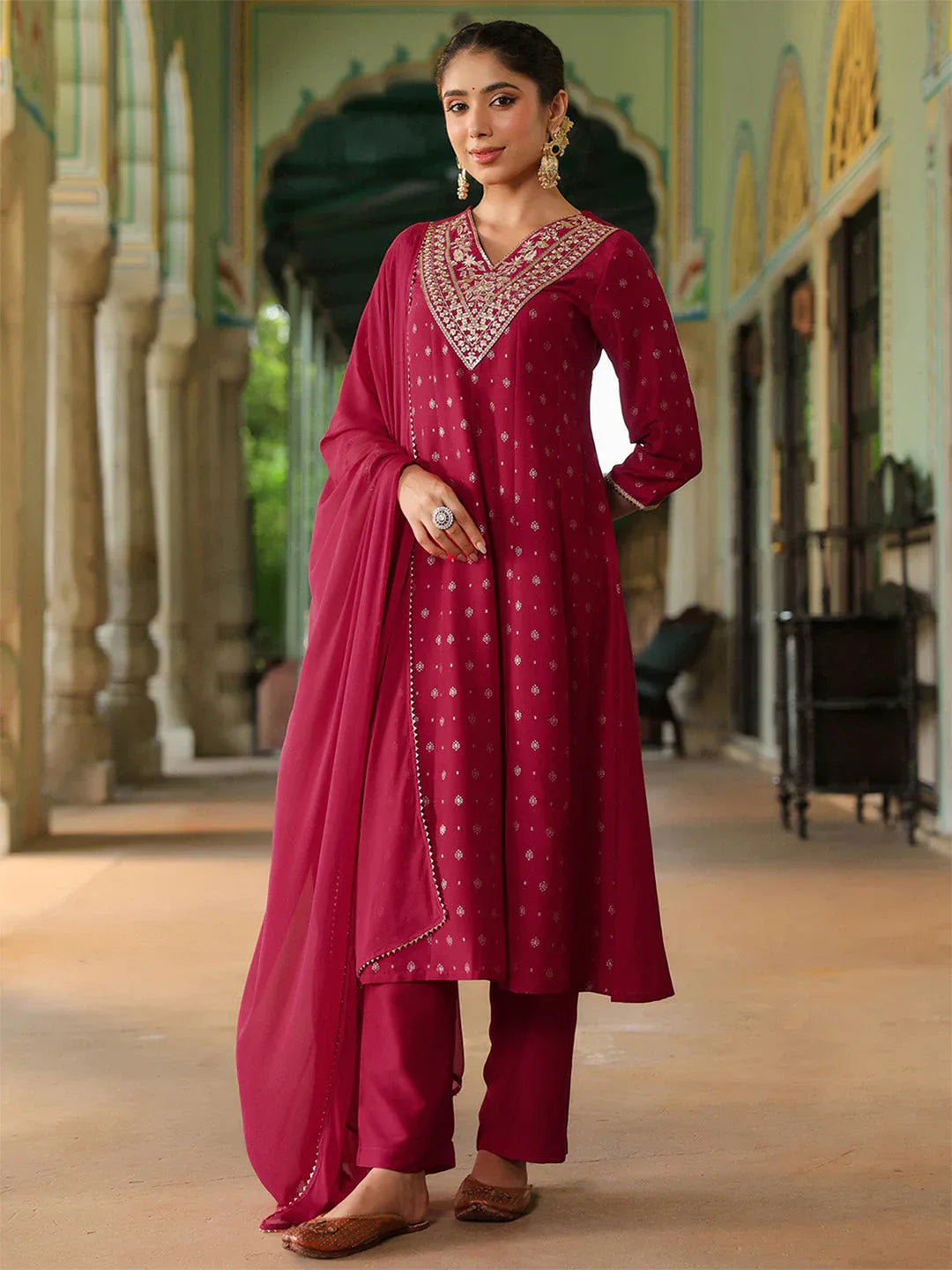 Janasya Women's Pink Silk Blend Zari Yoke Embroidered Gold Printed Anarkali Kurta Set