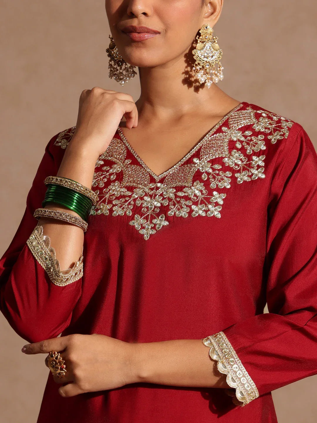 Janasya Women's Maroon Silk Blend Zari Embroidered Straight Kurta Set