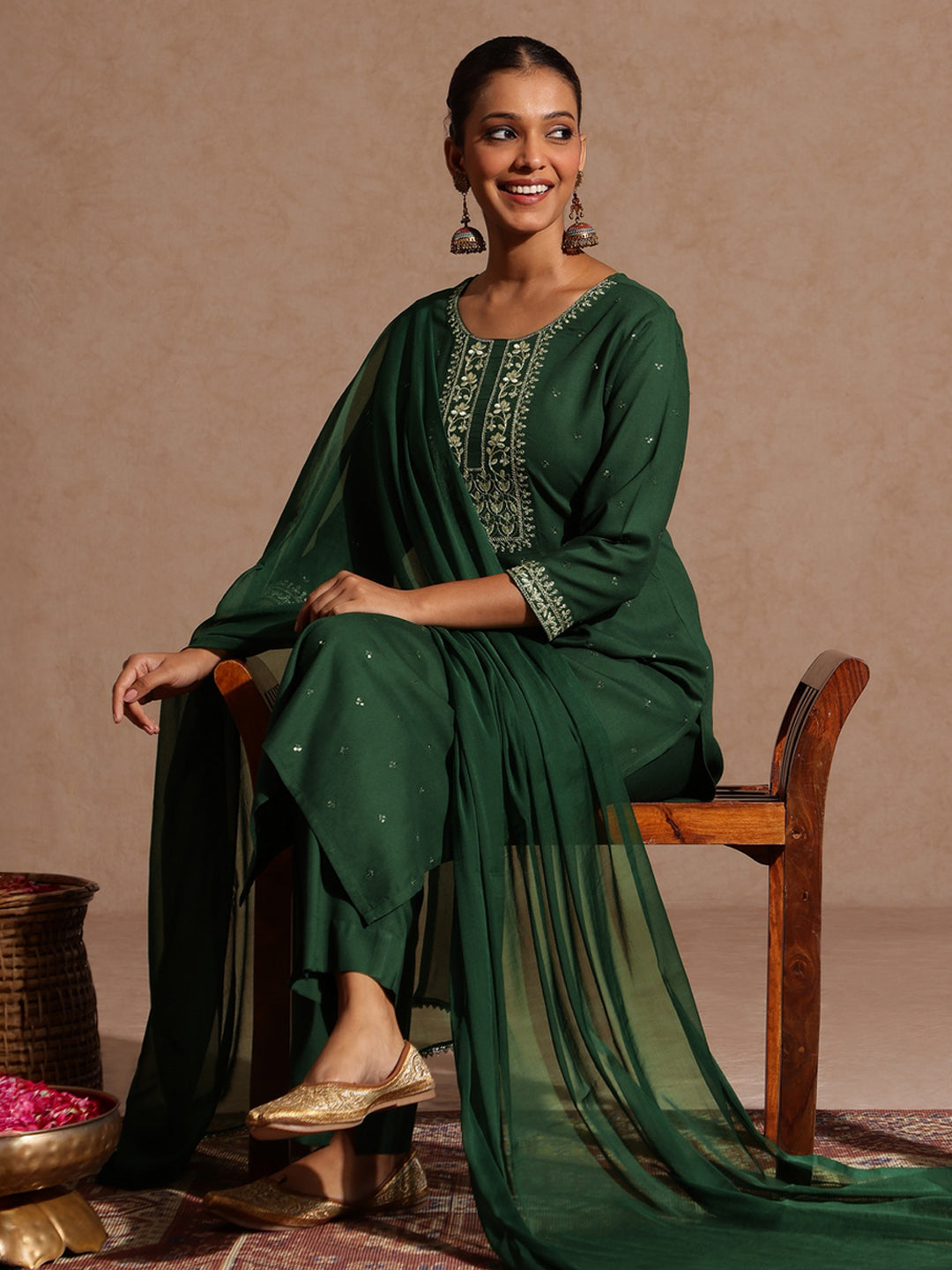 Janasya Women's Green Rayon Yoke Embroidered Sequinned Straight Kurta Set With Dupatta - qivii