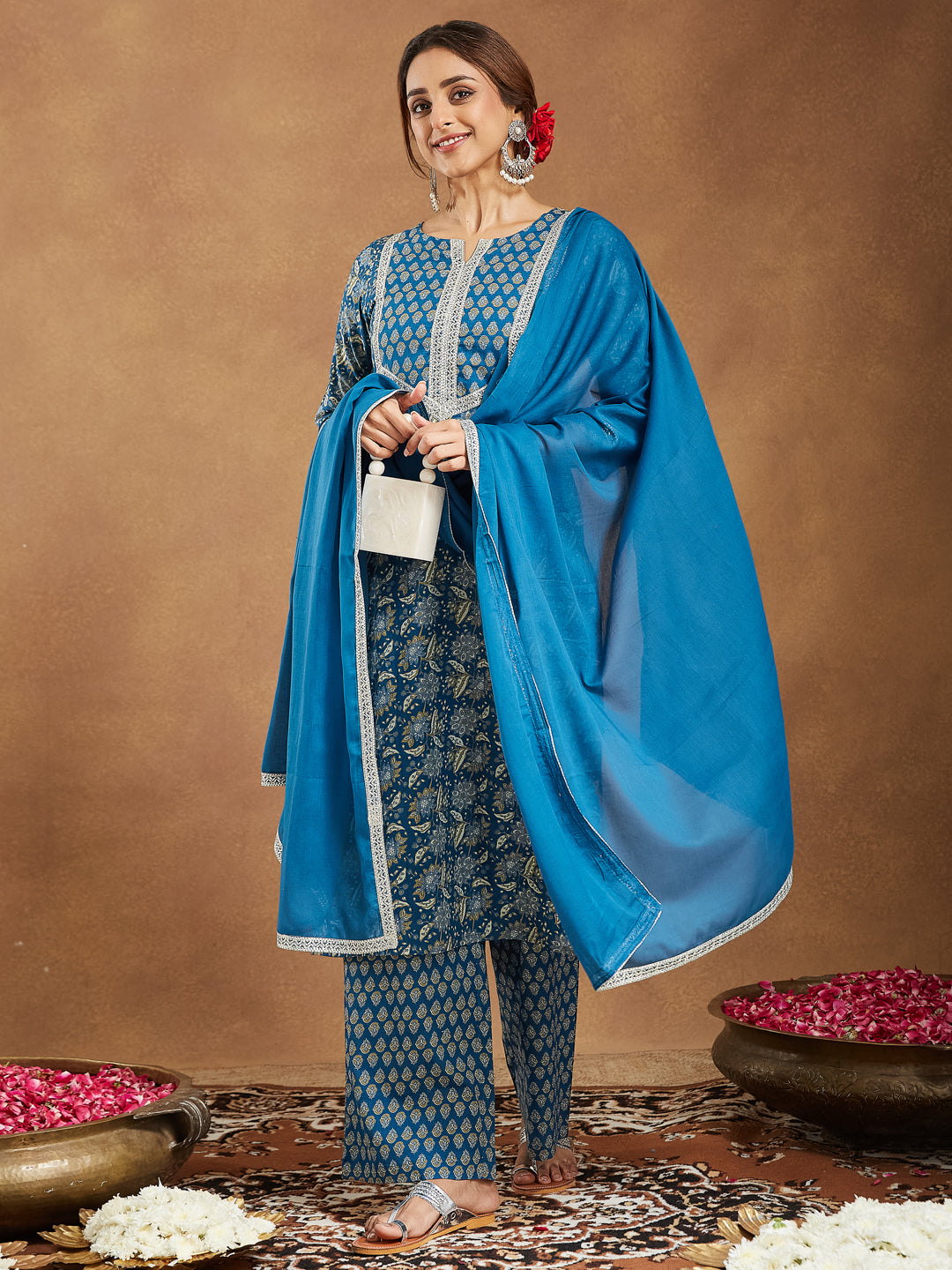 Janasya Women's Teal Blue Pure Cotton Yoke Design Floral Printed Straight Kurta Set - qivii