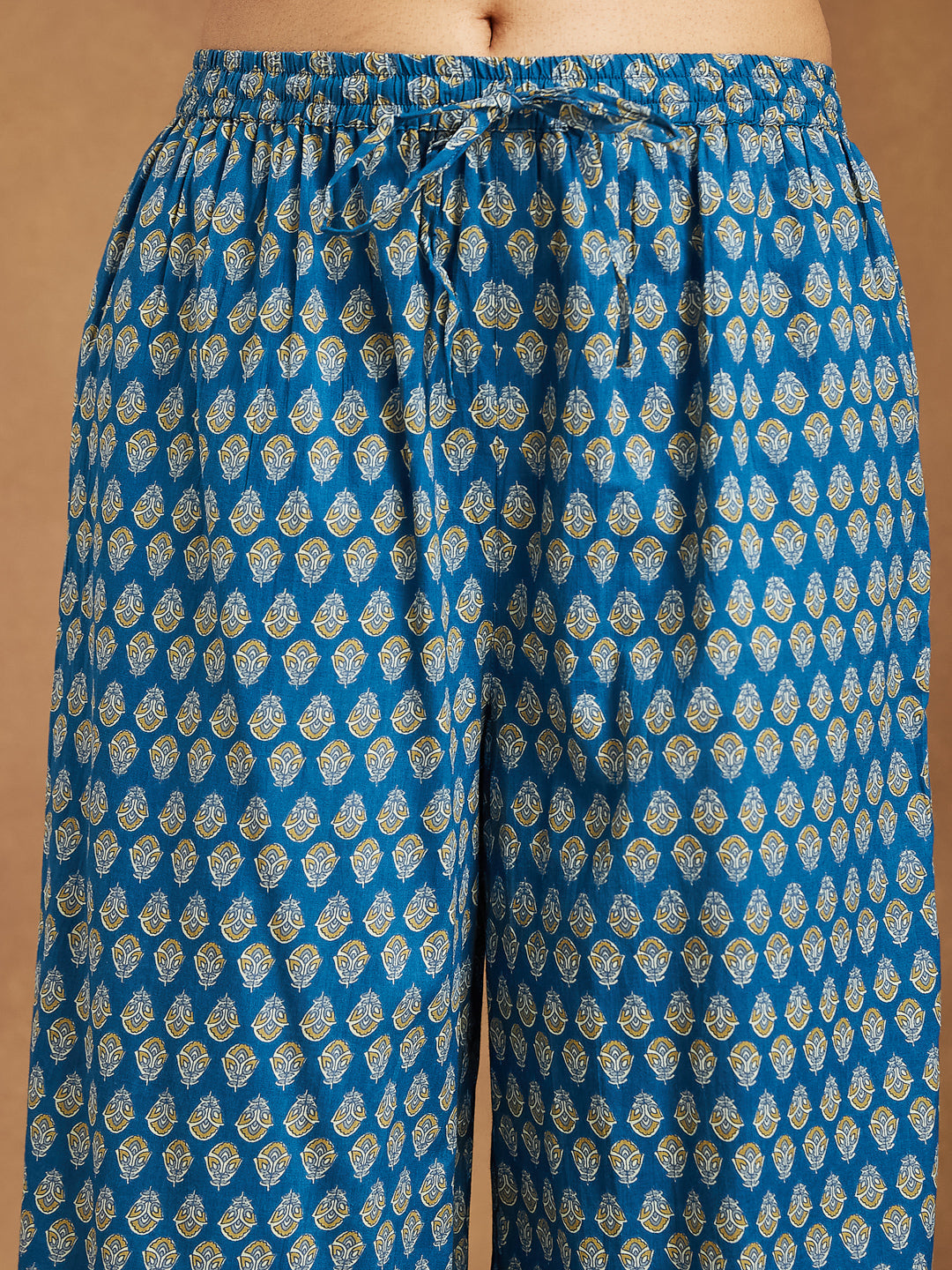 Janasya Women's Teal Blue Pure Cotton Yoke Design Floral Printed Straight Kurta Set - qivii