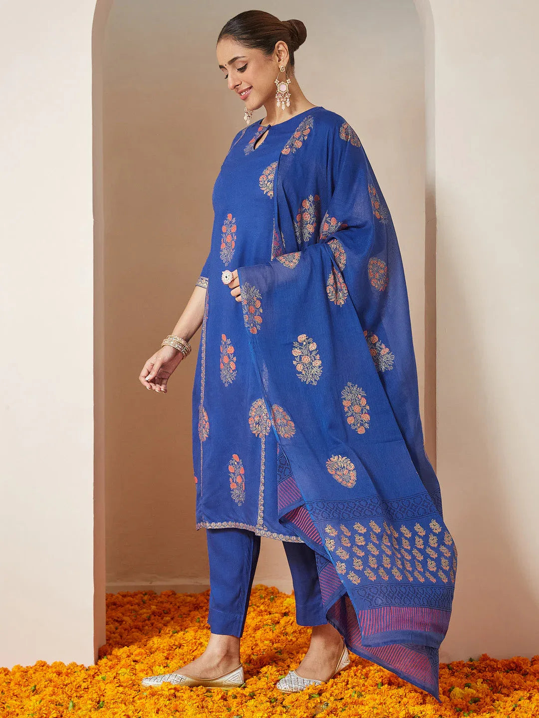 Janasya Women's Royal Blue Rayon Gold Floral Printed Straight Kurta Set