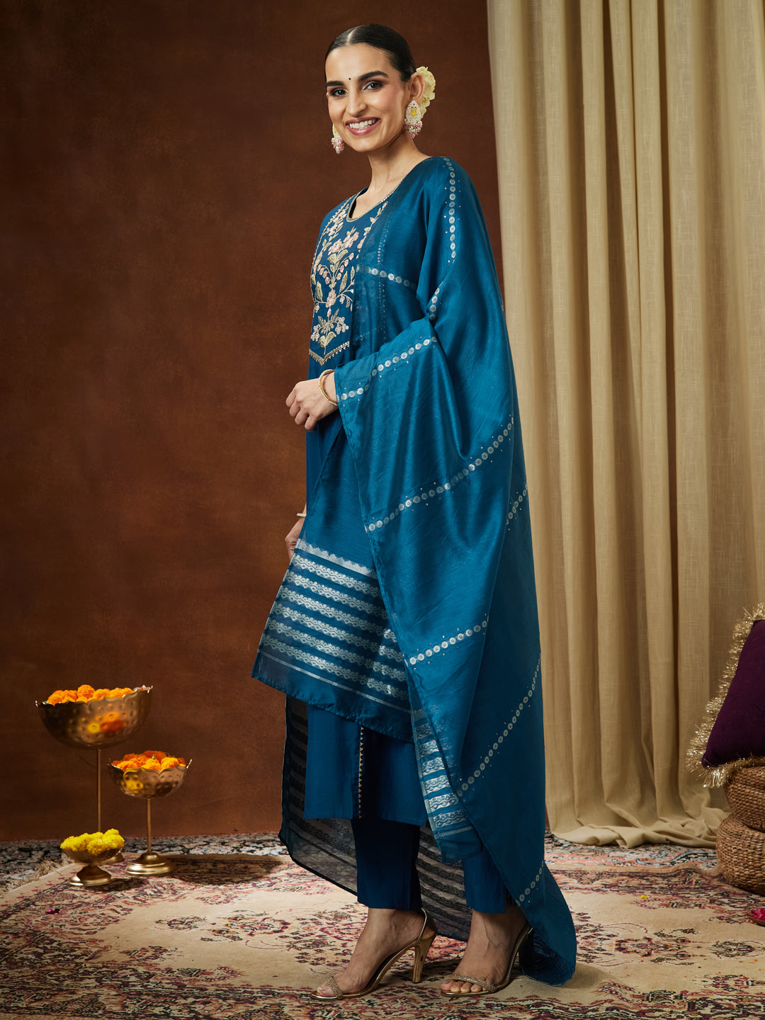 Janasya Women's Teal Blue Chanderi Silk Yoke Embroidered Straight Kurta Set - qivii