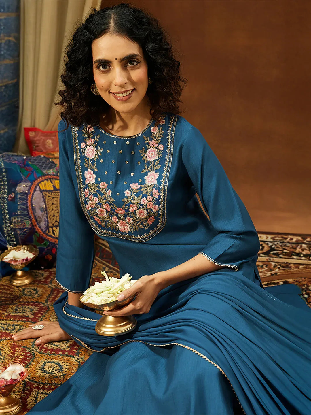 Janasya Women's Teal Blue Silk Blend Yoke Embroidered Straight Kurta Set
