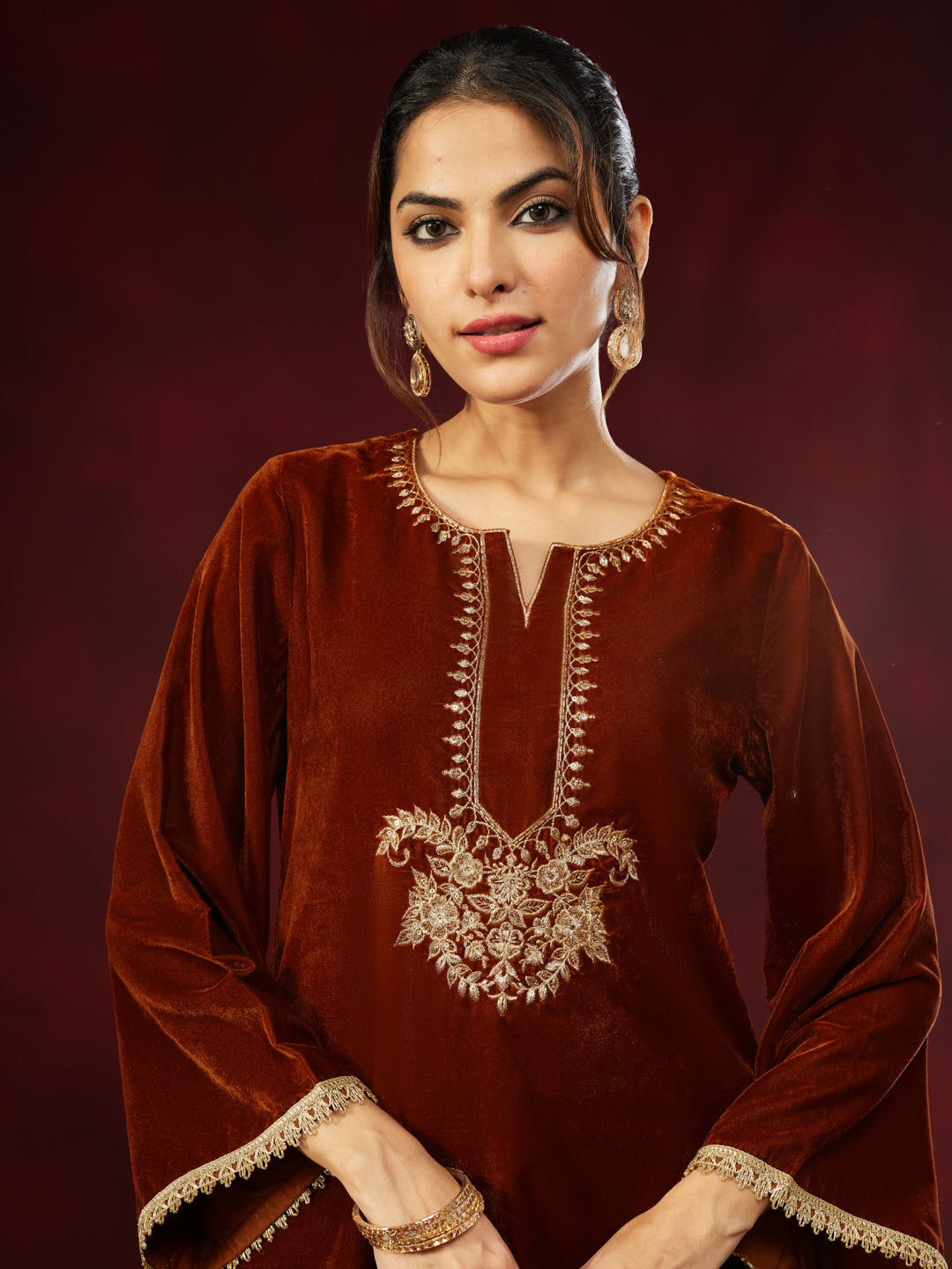Janasya Women's Brown Velvet Zari Yoke Embroidered Straight Kurta Set