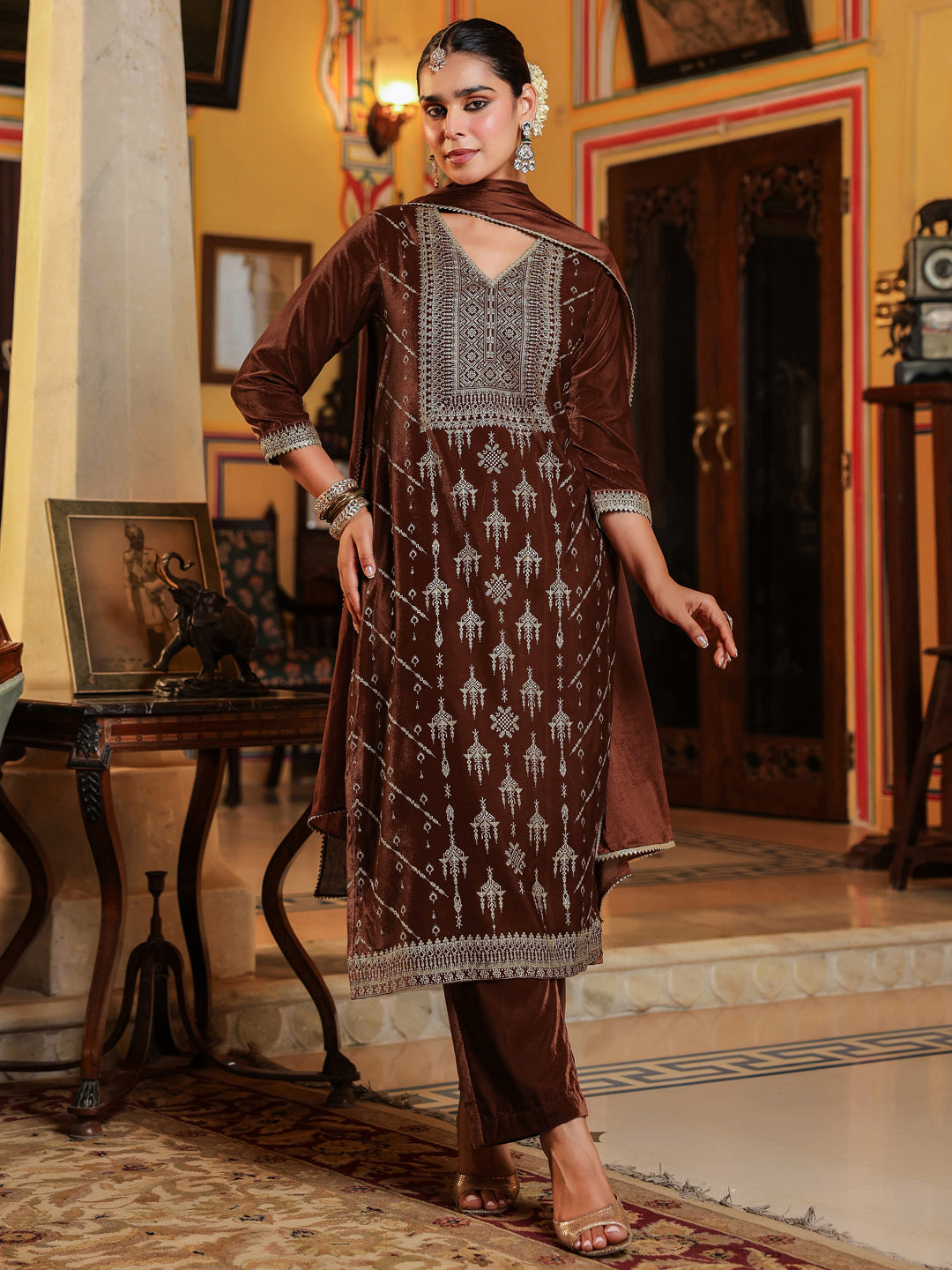 Janasya Women's Brown Velvet Embellished Gold Printed Straight Kurta Set