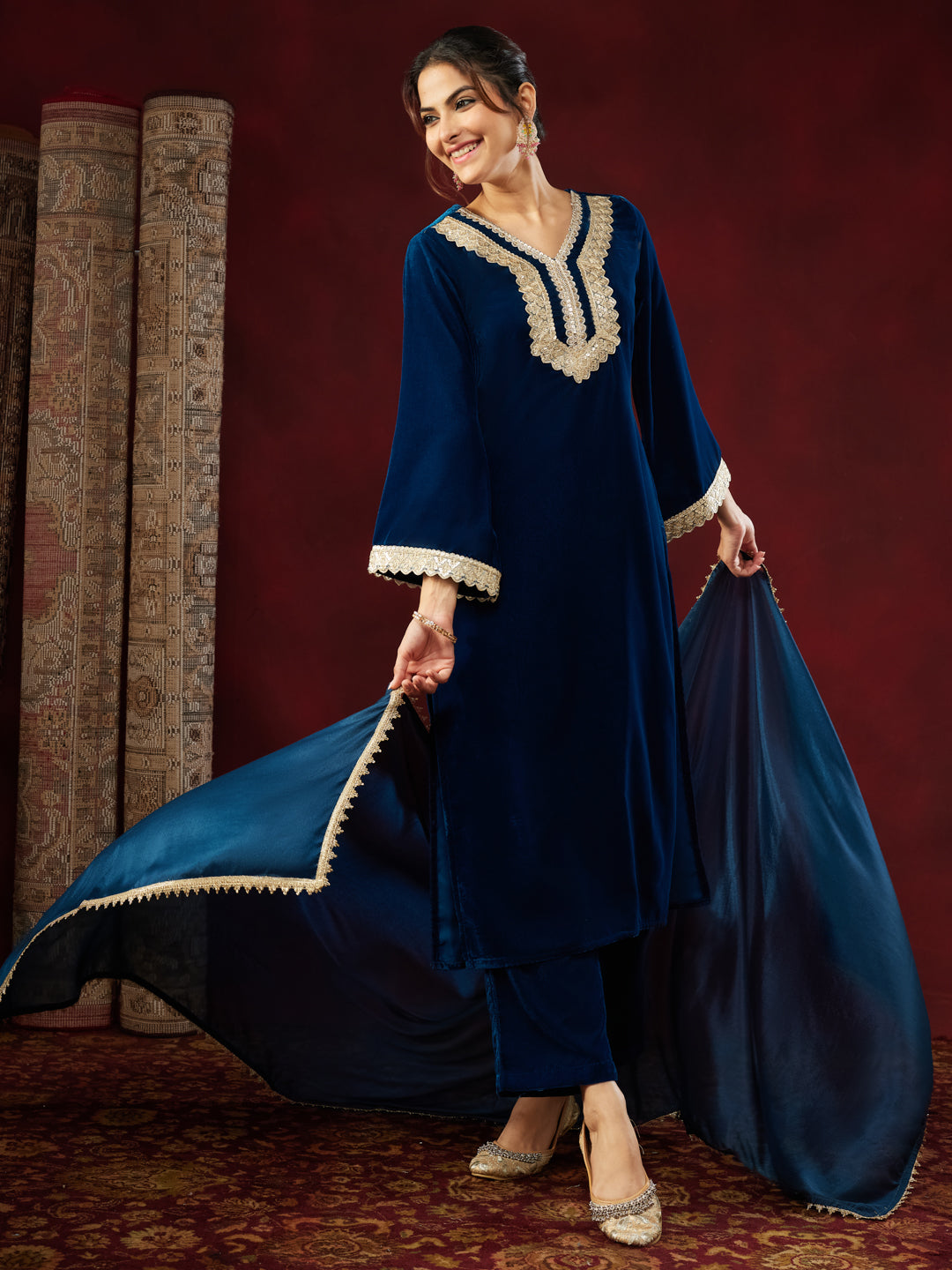 Janasya Women's Teal Blue Velvet Embellished Straigh Kurta Set