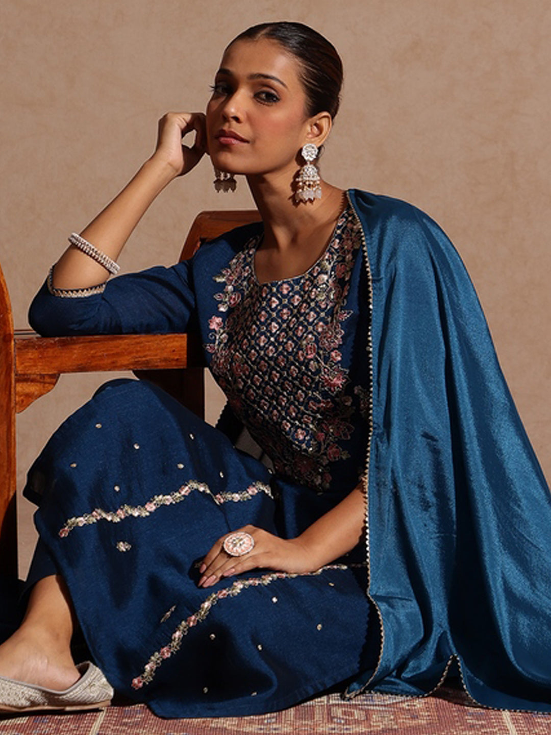 Janasya Women's Teal Blue Silk Blend Zari Embroidered Straight Kurta Set - qivii