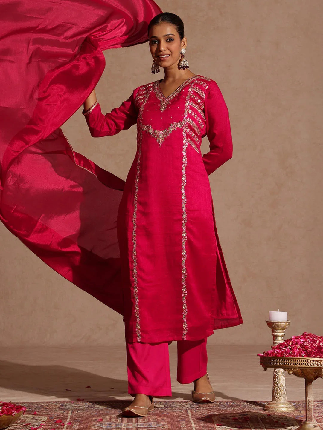 Janasya Women's Pink Silk Blend Zari Embroidered Straight Kurta Set
