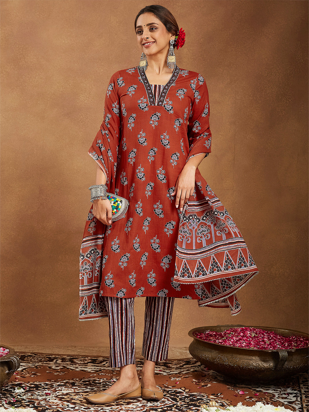 Janasya Women's Rust Pure Cotton Floral Printed Straight Kurta Set - qivii