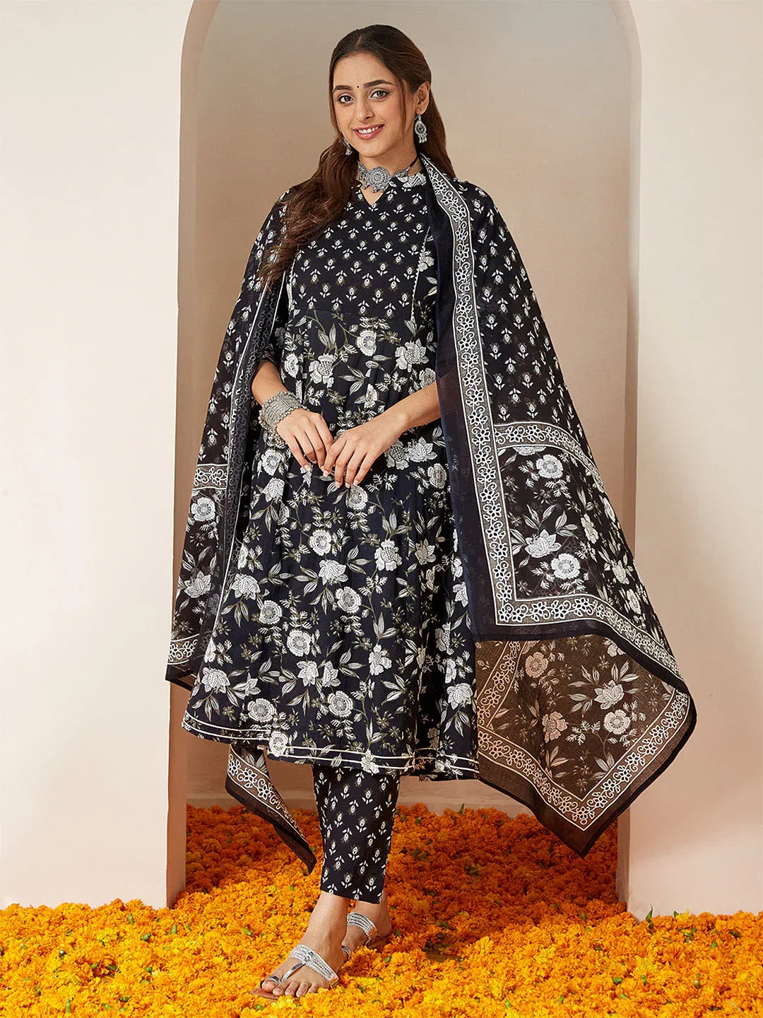 Janasya Women's Black Pure Cotton Floral Printed Anarkali Kurta Set