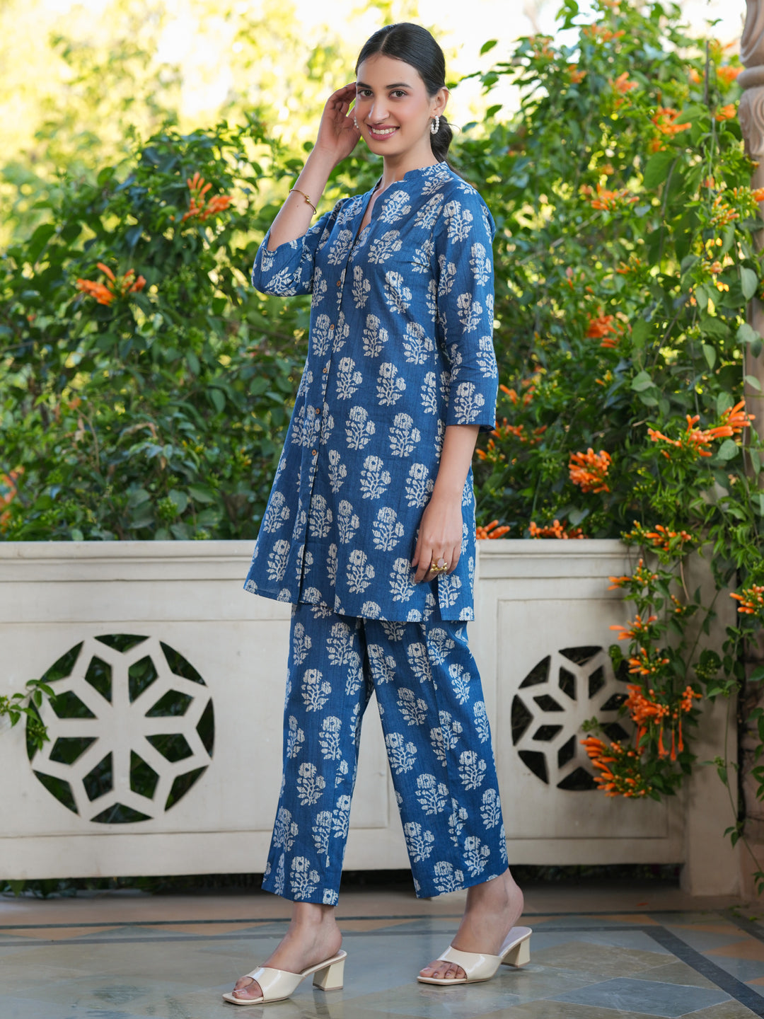 Indigo Pure Cotton Batik Printed Straight Co-ord Set - qivii
