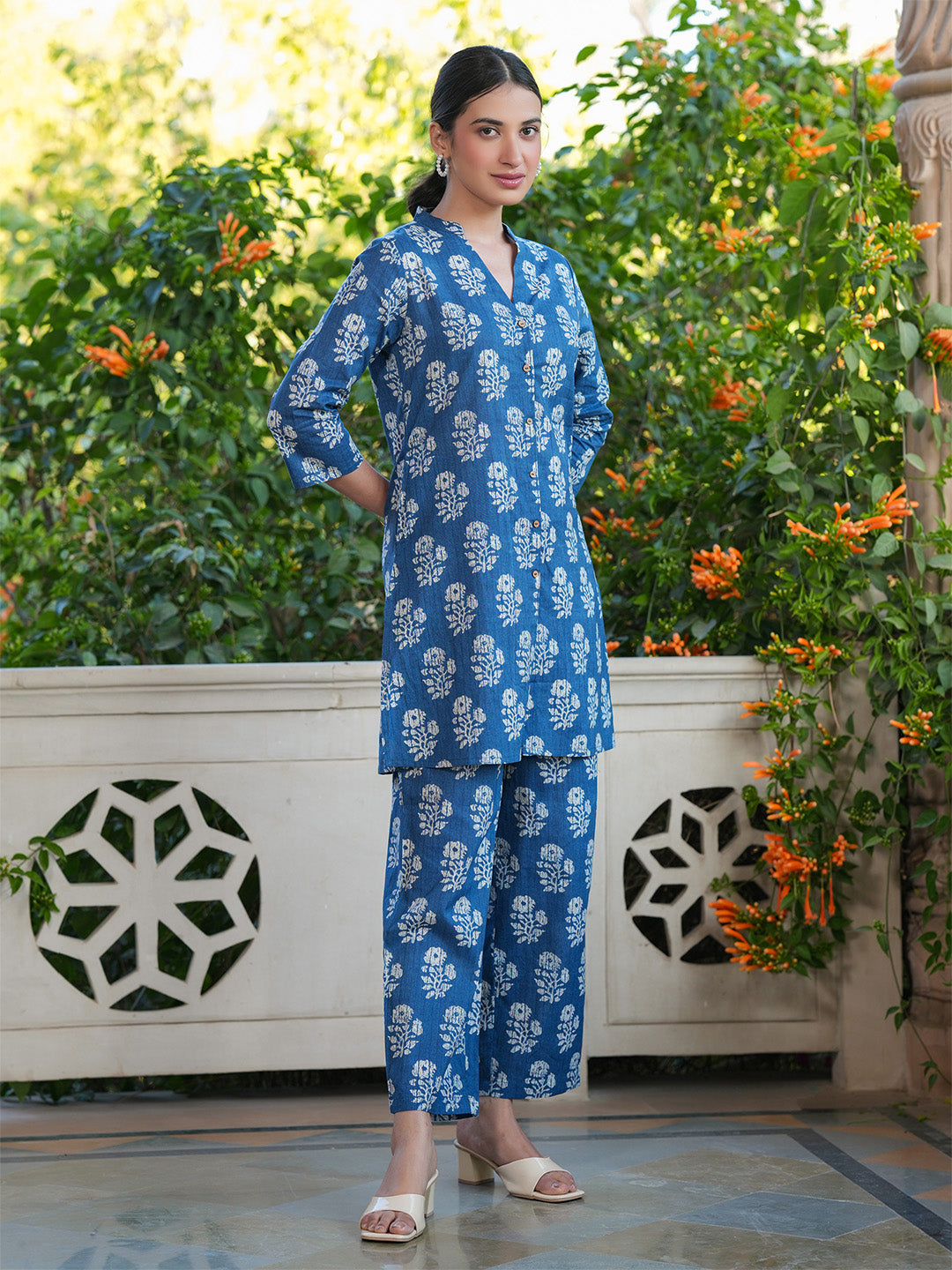 Indigo Pure Cotton Batik Printed Straight Co-ord Set - qivii