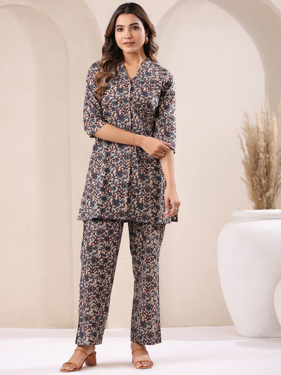 Beige Pure Cotton Floral Printed Straight Co-ord Set - qivii
