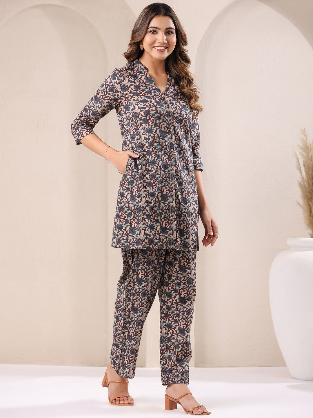 Beige Pure Cotton Floral Printed Straight Co-ord Set - qivii