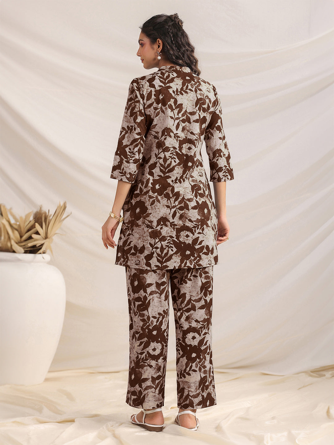 Brown Pure Cotton Floral Printed Straight Co-ord Set - qivii