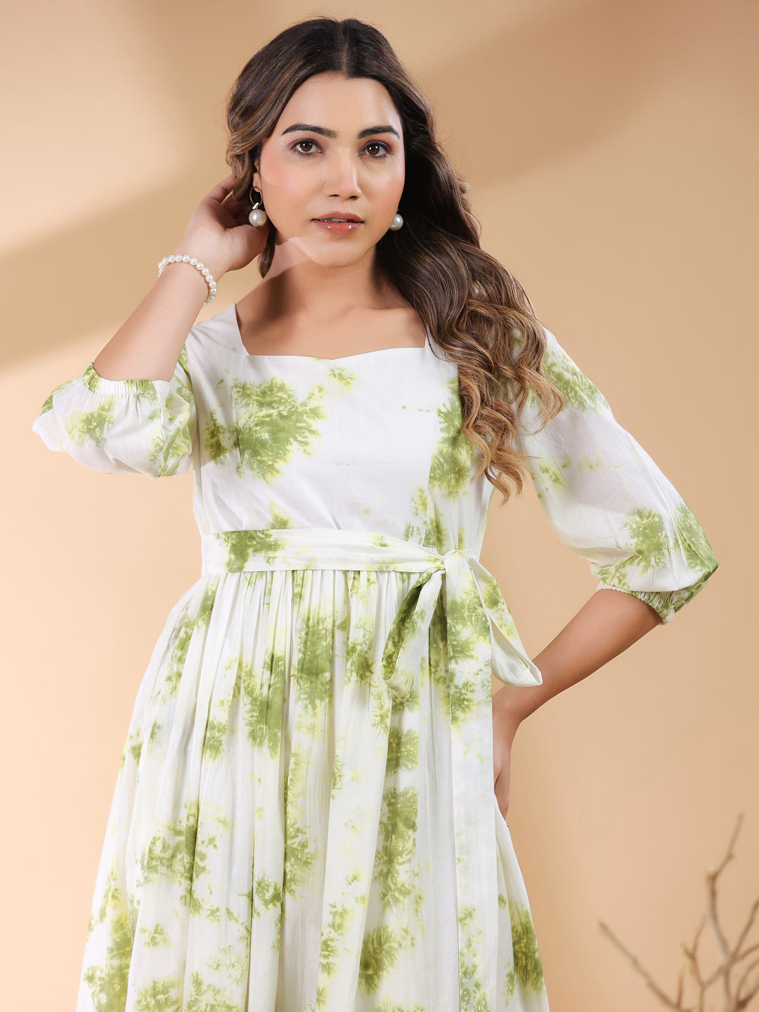 White & Green Pure Cotton Tie & Dye Tiered Dress - qivii
