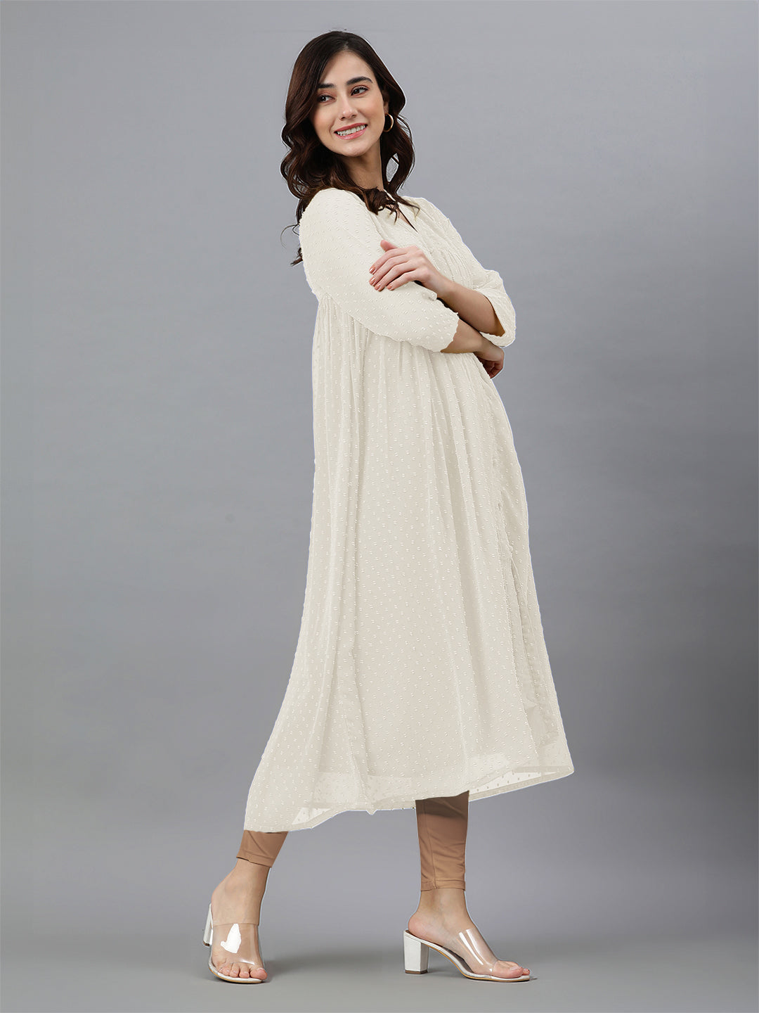 Off White Dobby Chiffon Self Design Flared Kurta - qivii