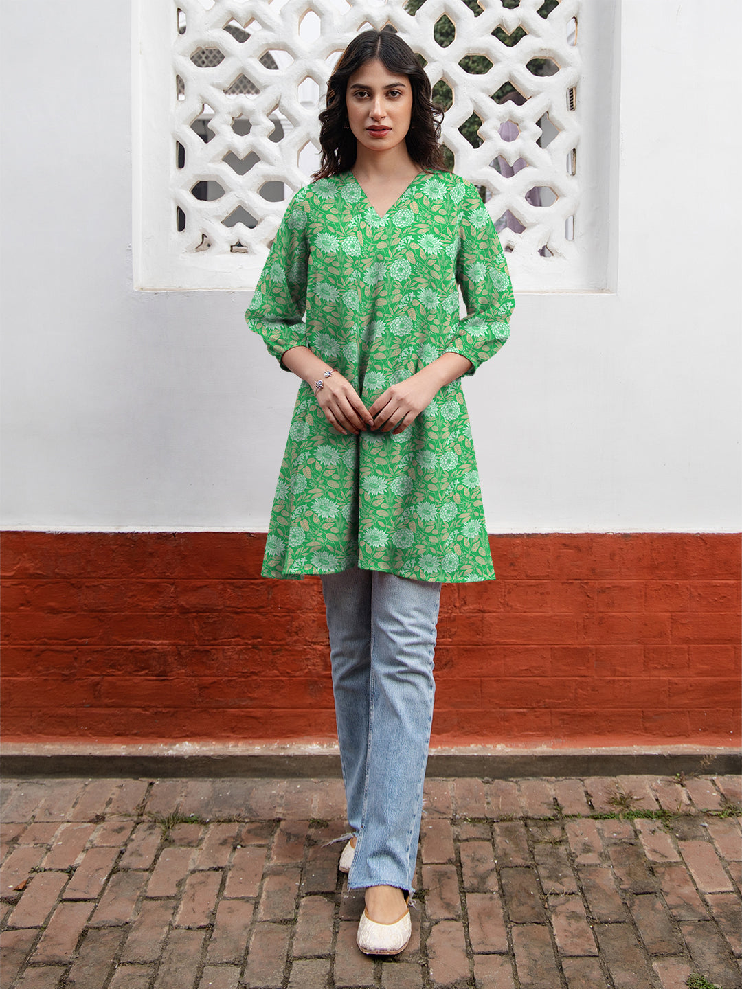 Green Georgette Floral Printed A-Line Tunic - qivii
