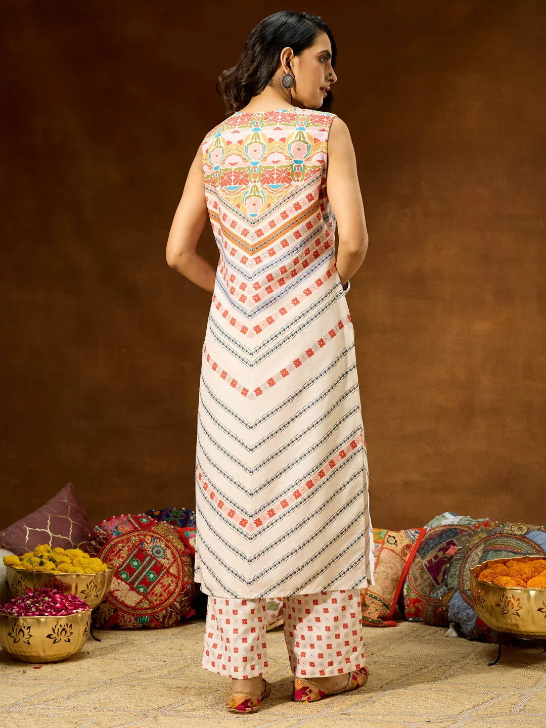 Janasya Women's Cream Cotton Blend Floral Printed Straight Co-ord Set