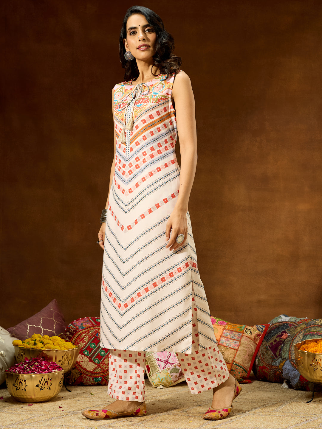 Janasya Women's Cream Cotton Blend Floral Printed Straight Co-ord Set