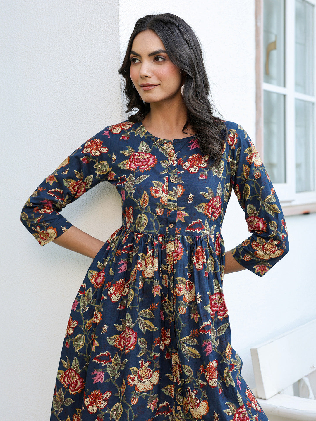 Navy Blue Pure Cotton Floral Printed A-line Dress - qivii