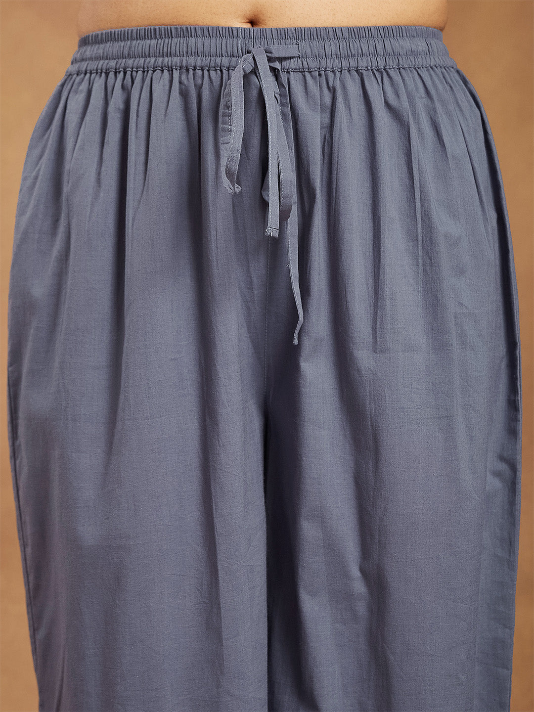 Janasya Women's Red Pure Cotton Floral Printed Anarkali Kurta With Palazzo Set - qivii