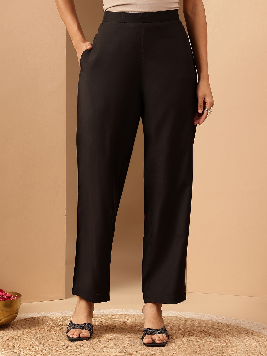 Janasya Women's Black Chanderi Silk Embroidered Straight Kurta Pant Set - qivii