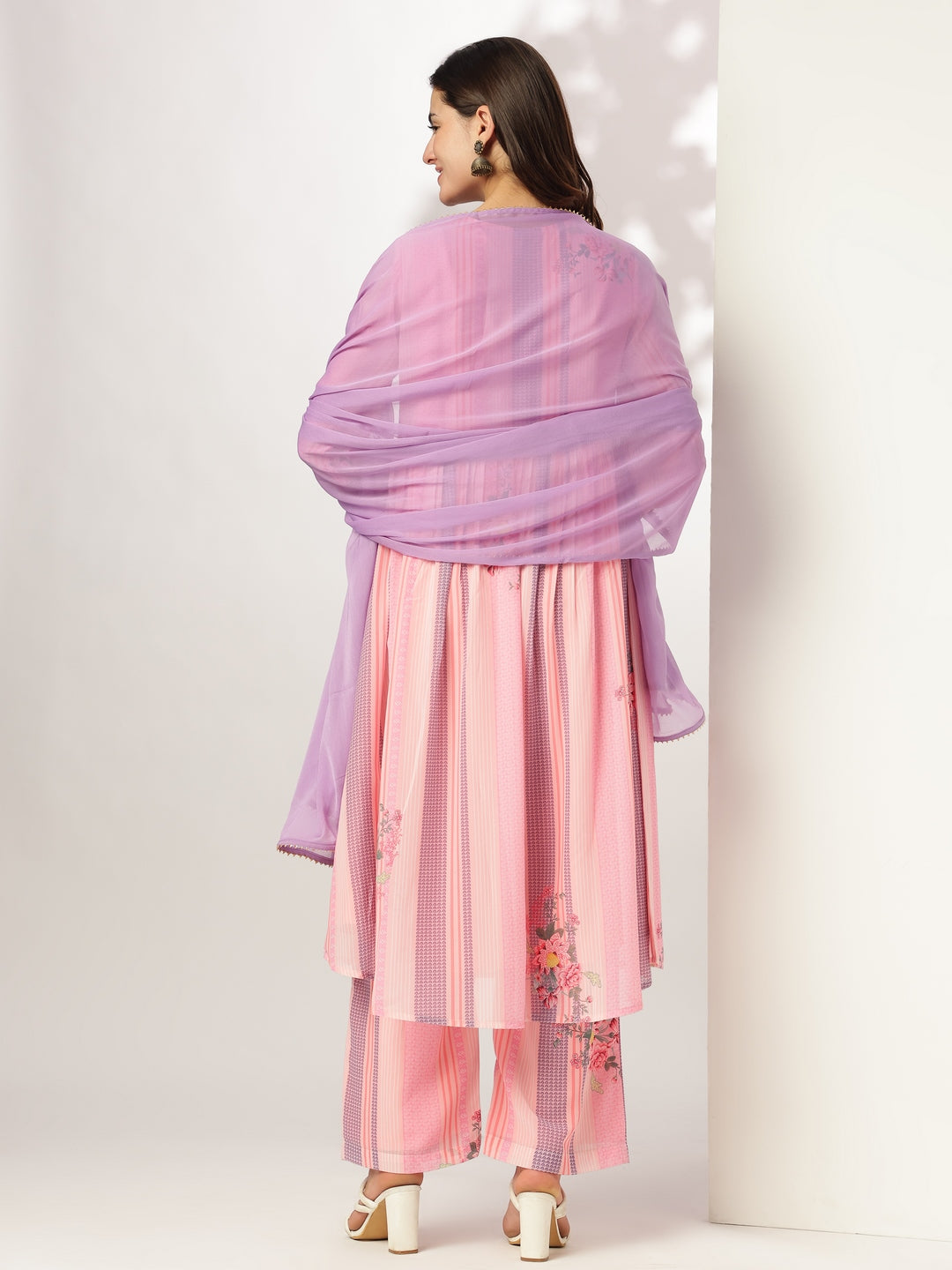 Pink Georgette Floral Embroidered A-line Kurta Set - qivii