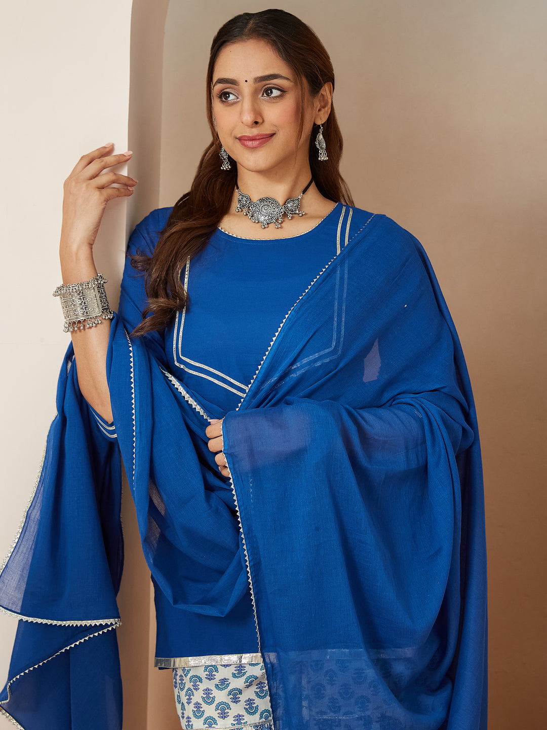 Janasya Women's Blue Pure Cotton Yoke Design Straight Kurti With Printed Sharara & Dupatta Set - qivii