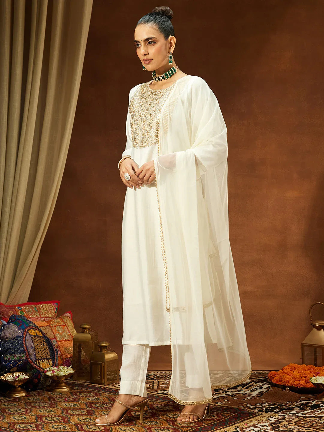 Janasya Women's Off White Silk Blend Zari Yoke Embroidered Straight Kurta Set