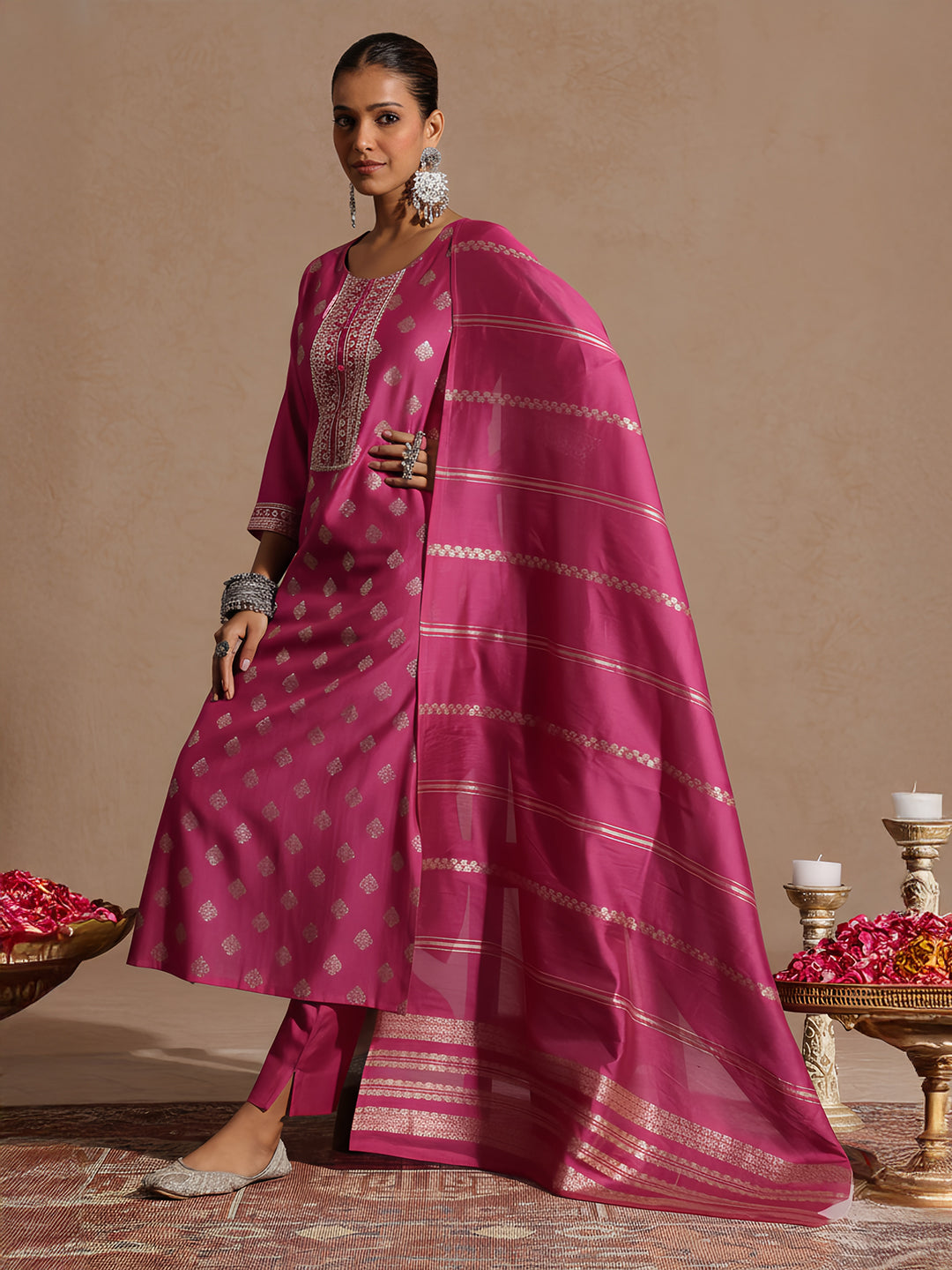 Janasya Women's Pink Silk Blend Embellished Foil Printed Straight Kurta Set