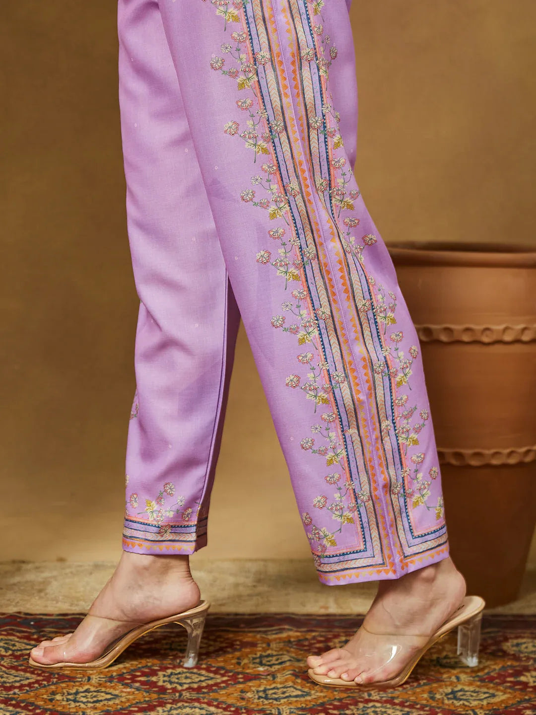 Janasya Women's Lavender Cotton Blend Floral Printed Straight Kurta Set