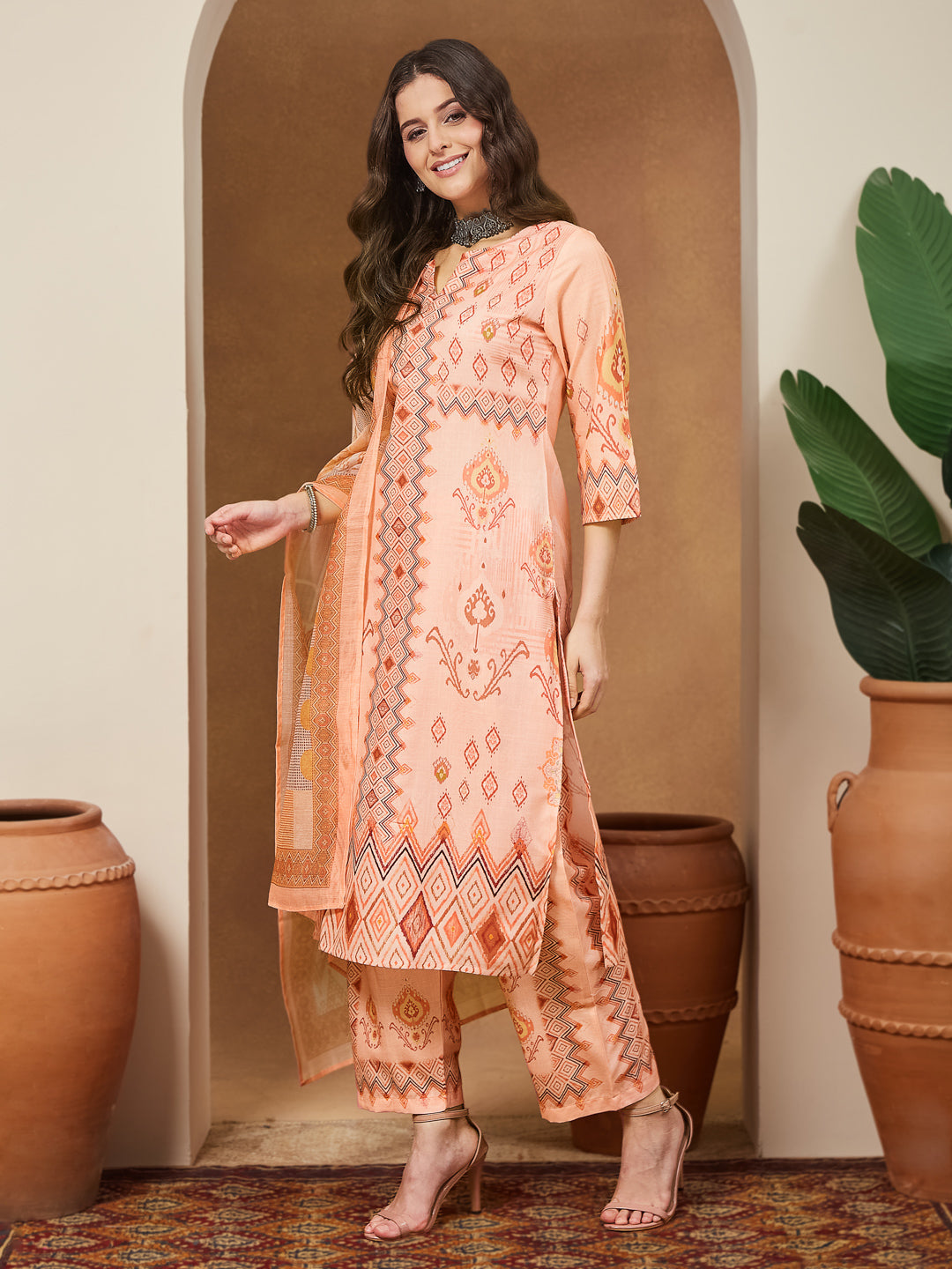 Janasya Women's Peach Cotton Blend Geometric Printed Straight Kurta Set - qivii