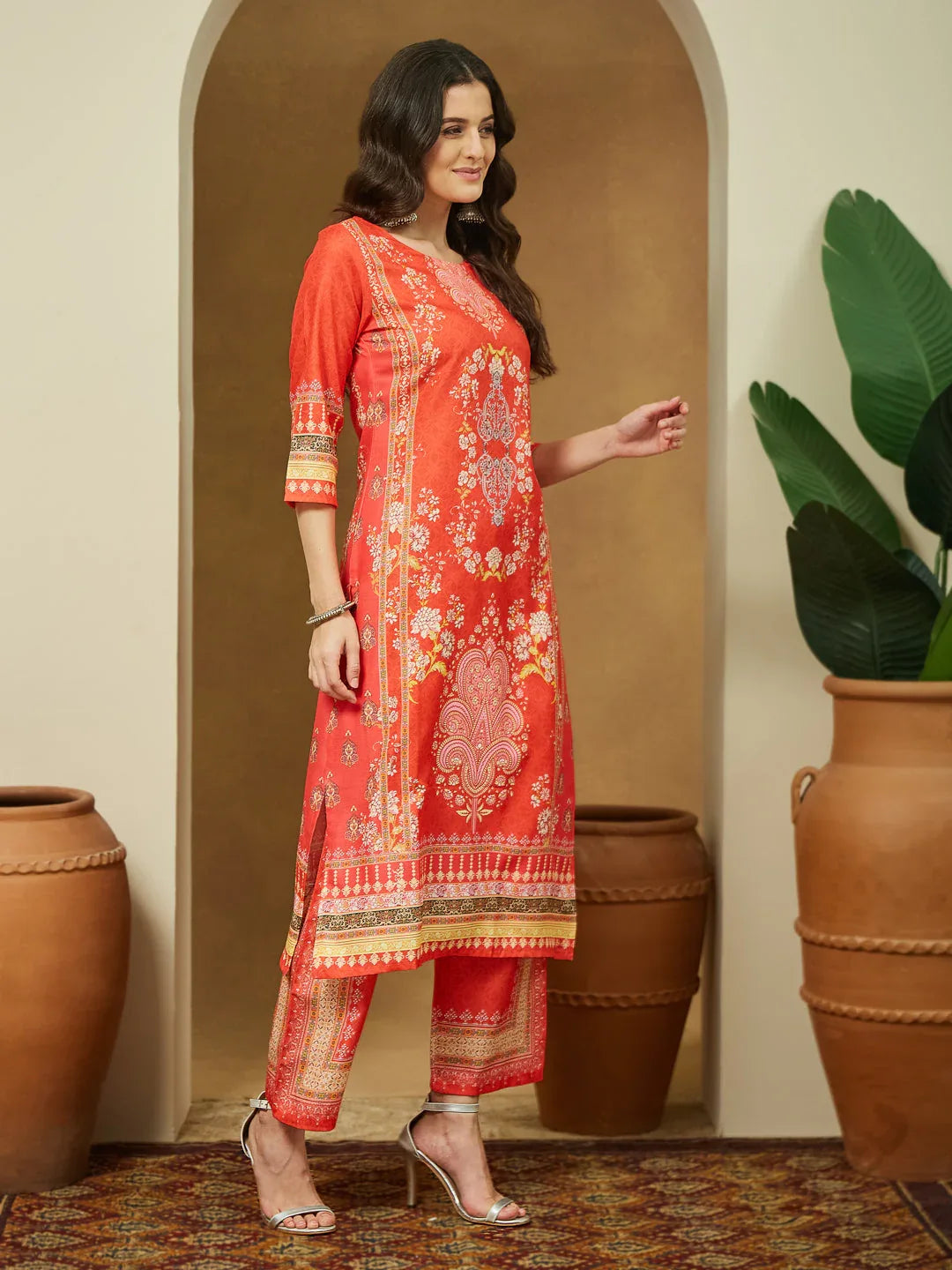 Janasya Women's Orange Cotton Blend Ethnic Motifs Printed Pakistani Straight Kurta Set