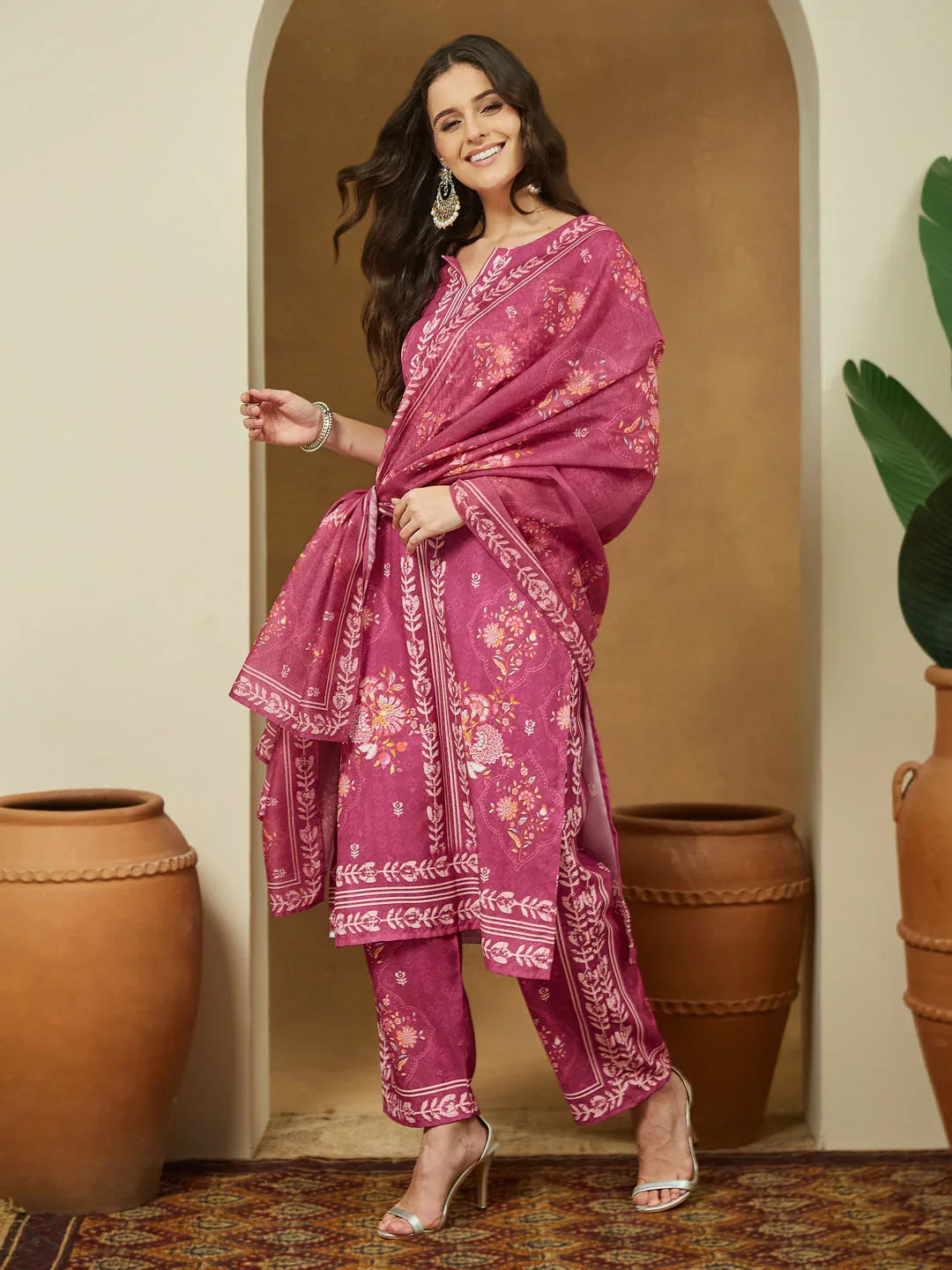 Janasya Women's Pink Cotton Blend Floral Printed Straight Kurta Set