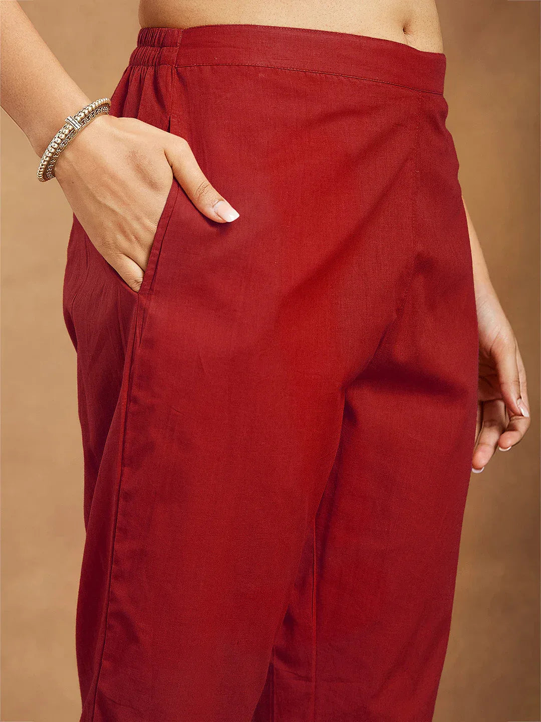 Janasya Women's Red Pure Cotton Embellished Straight Kurta Set