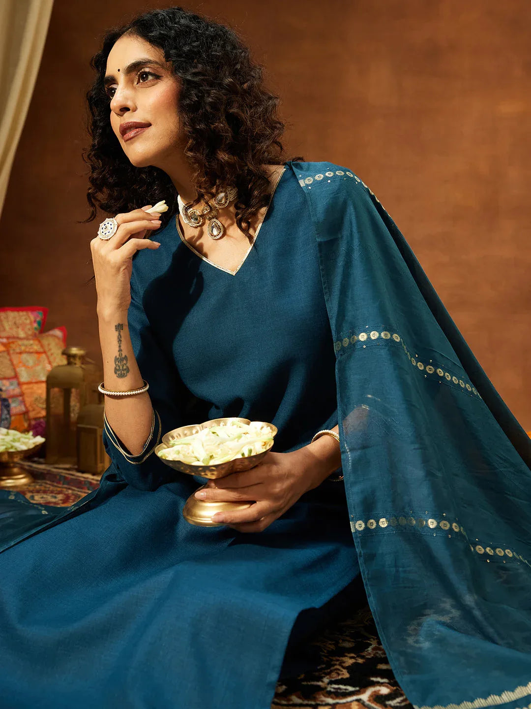 Janasya Women's Teal Blue Cotton Blend Yoke Design Straight Kurta Set