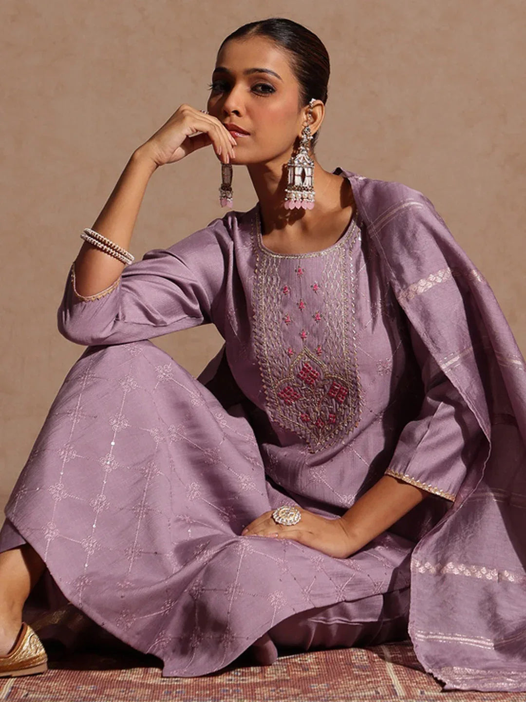 Janasya Women's Lavender Silk Blend Embellished Straight Kurta Set