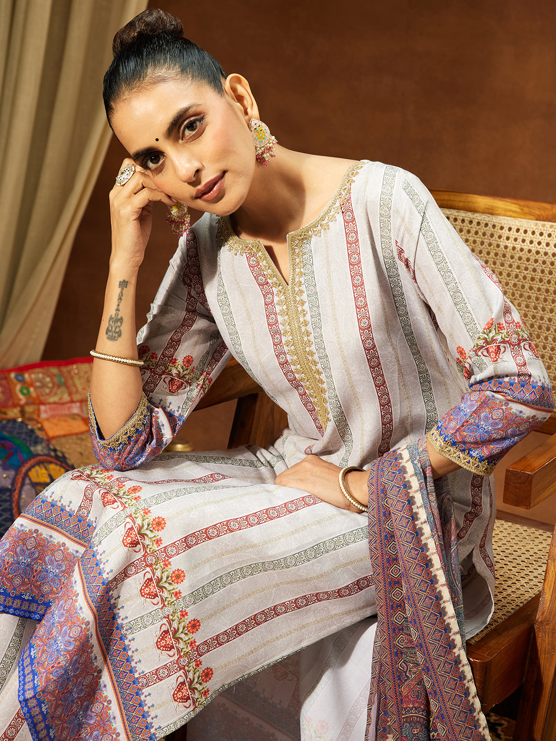 Janasya Women's Multicolor Cotton Blend Printed Straight Kurta Set
