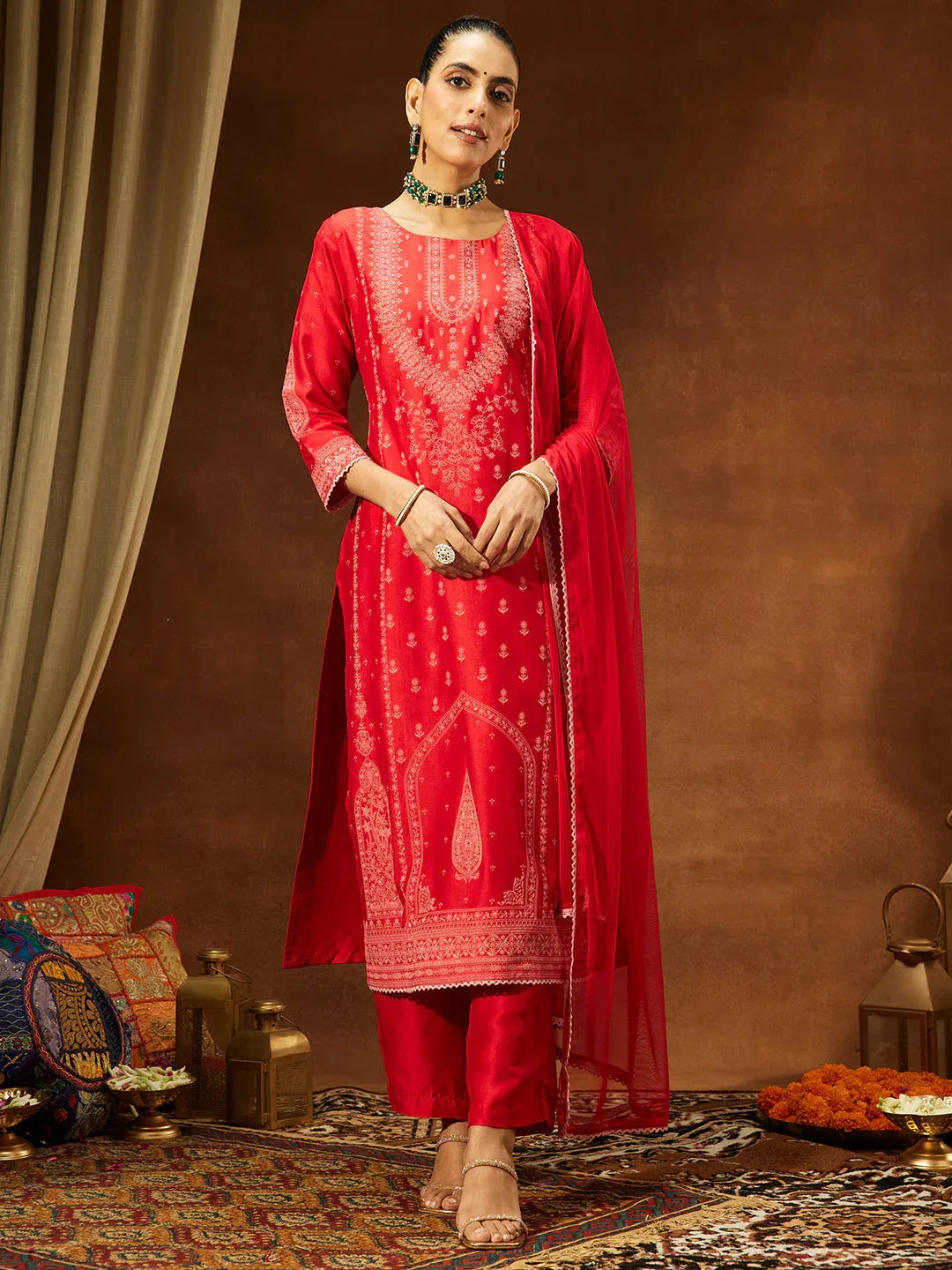 Janasya Women's Red Silk Blend Ethnic Printed Straight Kurta Set