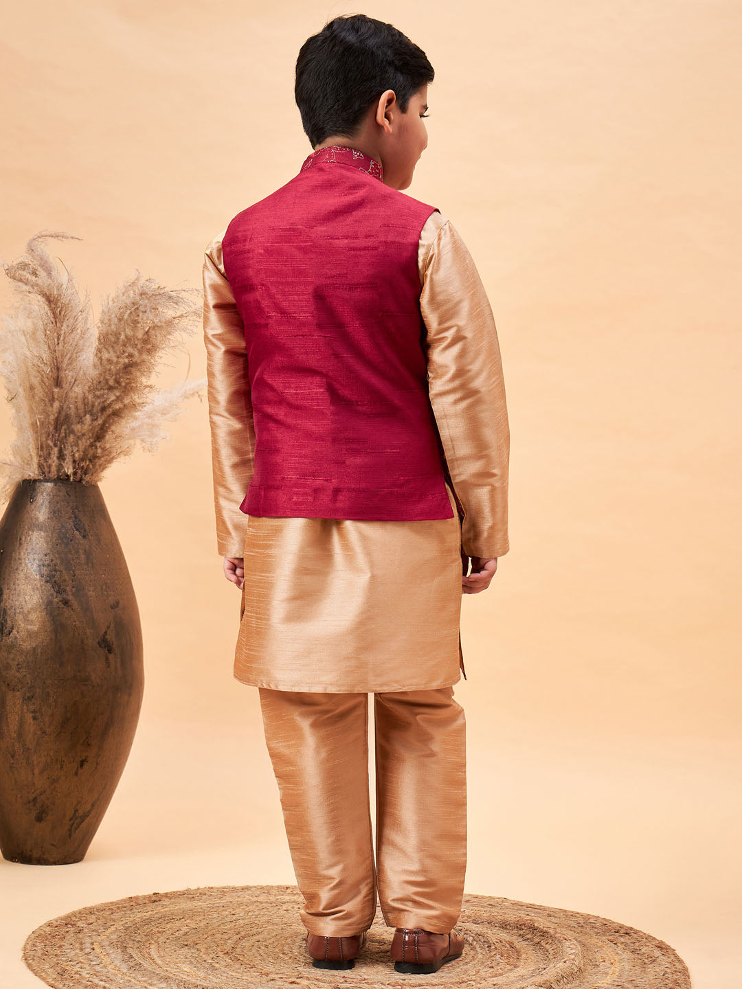 VASTRAMAY Boy's Maroon Woven Jacket With Rose Gold Kurta and Pyjama Set - qivii