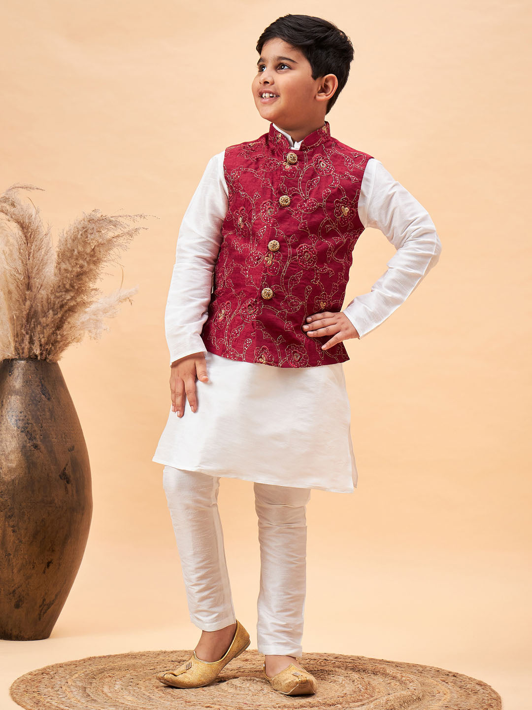 VASTRAMAY Boy's Maroon Nehru Jacket With White Kurta And Pyjama Set - qivii