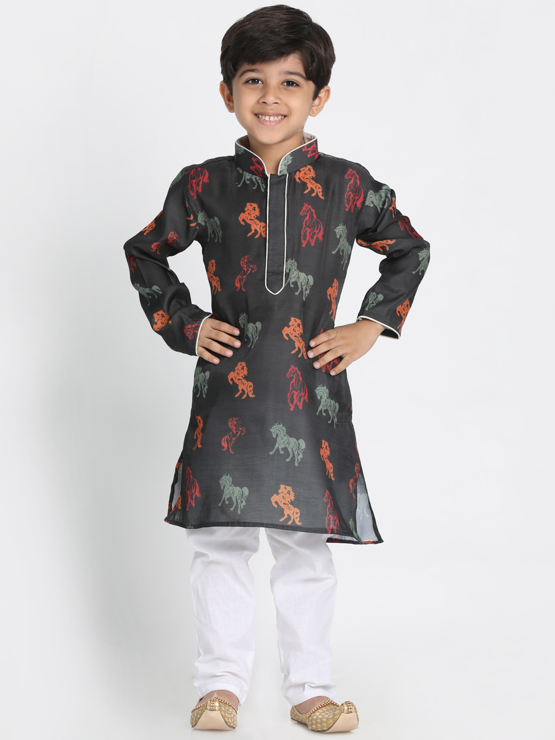VASTRAMAY Boys' Black Cotton Horse Print Kurta and Pyjama Set - qivii