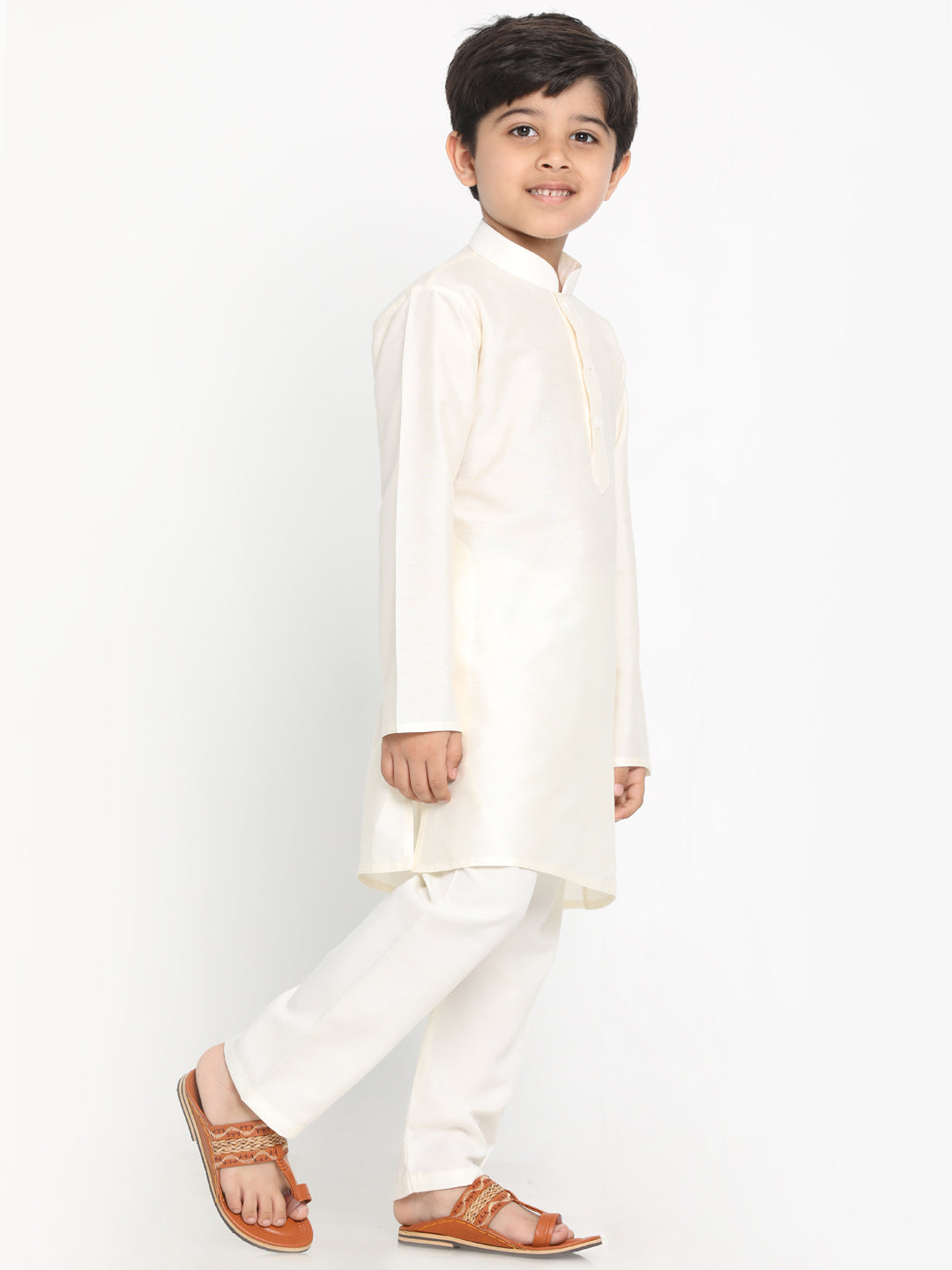Vastramay Boy's Cream Kurta With Pyjama Set - qivii
